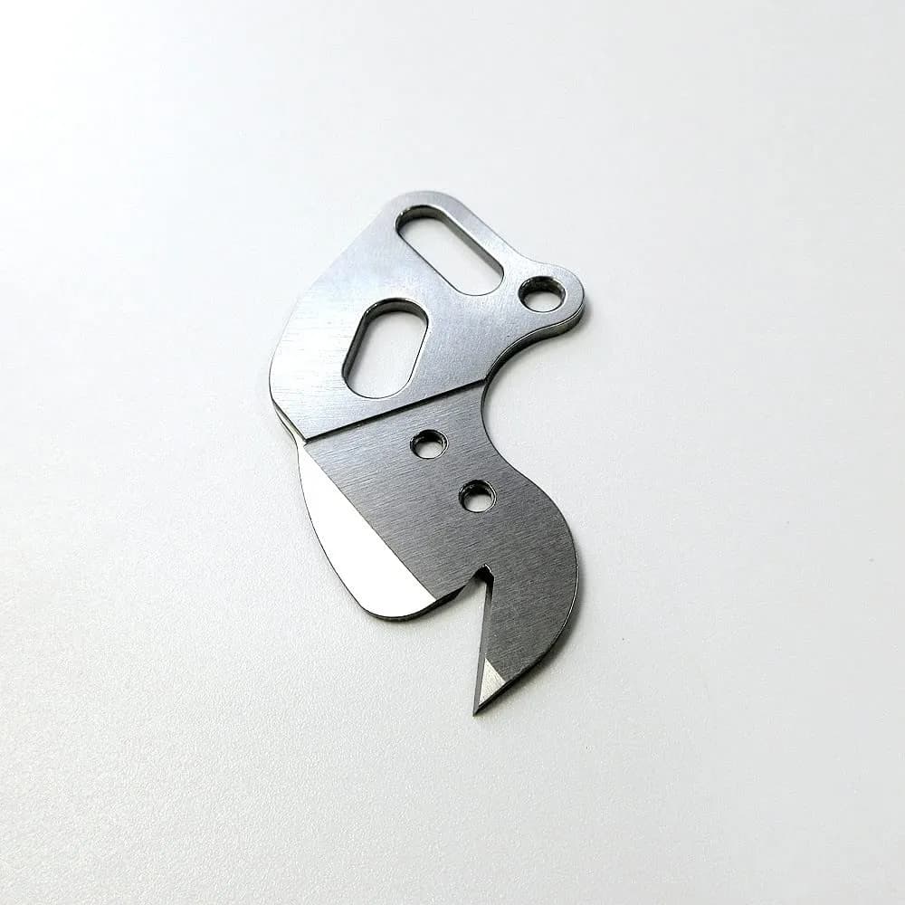 eylet hole  m/c (eh)	40015996	meb-3200j	moving knife